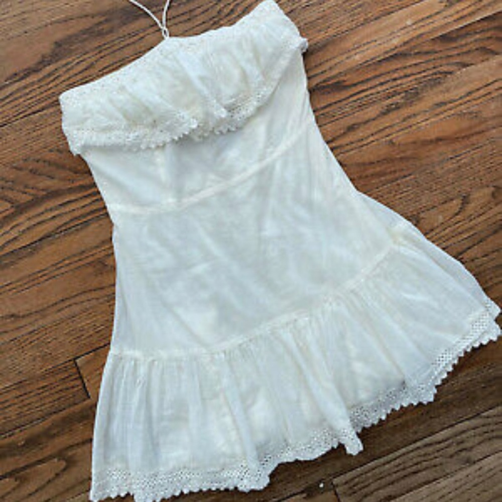 Urban Outfitters Lace Strapless Dress